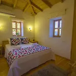 Villa Havuzu Korunakli Jakuzili Kinali (Aegean)