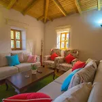 Villa Havuzu Korunakli Jakuzili Kinali (Aegean)