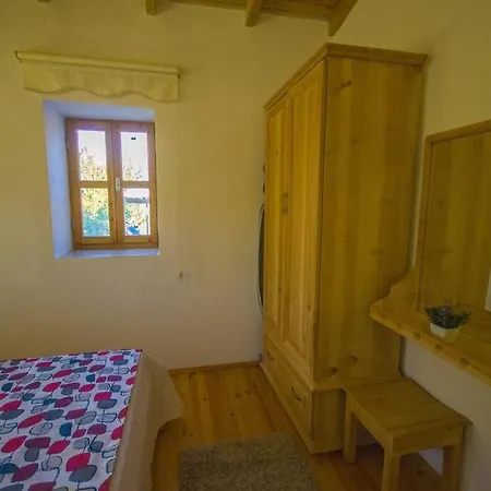 Villa Havuzu Korunaklı Jakuzili *